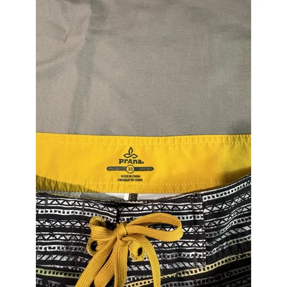 prAna Men's Sediment Board Shorts with UPF 50+ Size 33